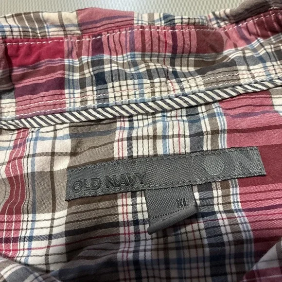 Old Navy Shirt Mens Red Plaid Slim Fit Long Sleeve Pockets Snap | Size XL - Picture 5 of 6
